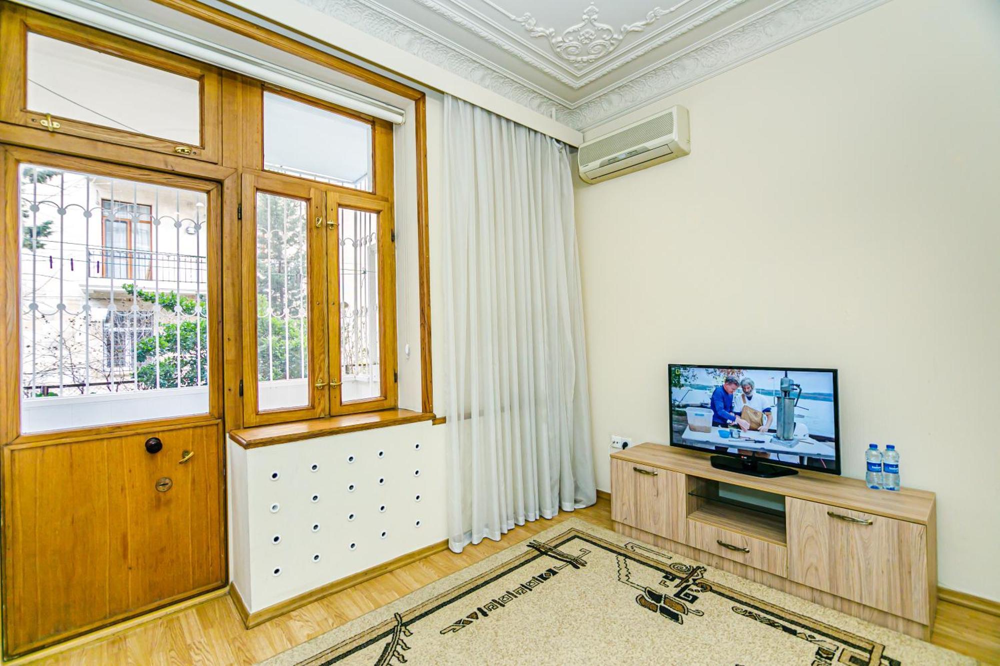 Apartment Tranquil Corner One Bedroom Baku